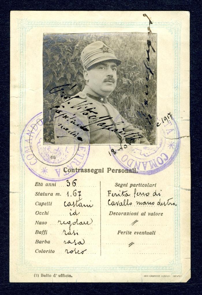 Tessera di riconoscimento dell'Esercito italiano rilasciata al capitano Vito Massarotti, 15 luglio 1917 (Archivio Massarotti, b. 1, fasc. 20)