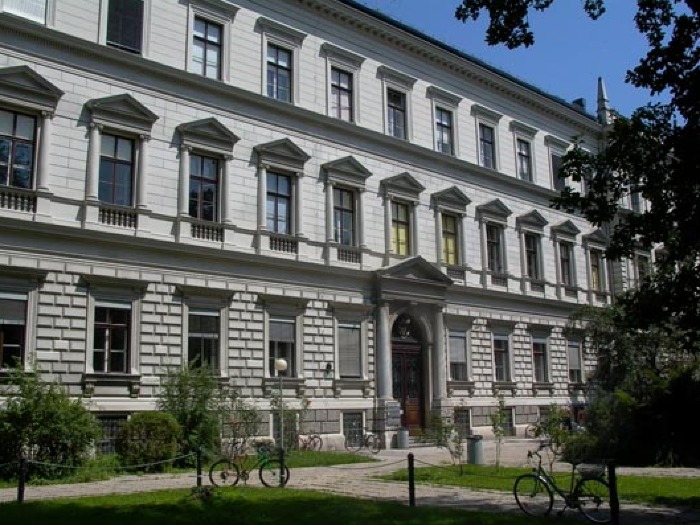 L'edificio dell'Istituto di psicologia di Graz come si presenta oggi