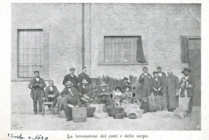 La lavorazione dei cesti e delle scope (Aspi, Fondo Ferrari)