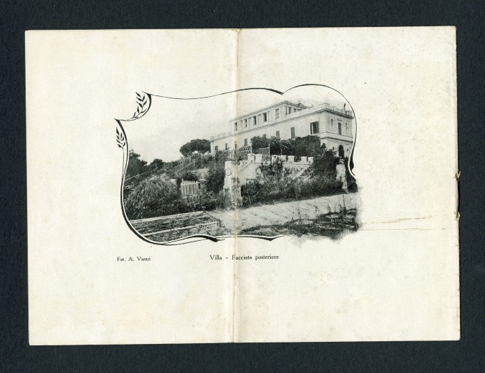 Opuscolo illustrativo del Sanatorio Bellosguardo di Roma. "Villa - Facciata posteriore"
