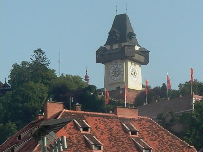 La torre dell'orologio, uno dei simboli della città di Graz