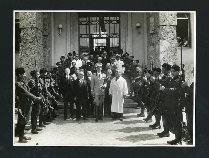 24 giugno 1934: il principe Umberto di Savoia visita l'Istituto medico-chirurgico "XXVIII ottobre"